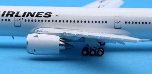 JC Wings 1:400 Japan Airlines Airbus A350-1000XWB Diecast Model JA01WJ Flap Down - Picture 9 of 13