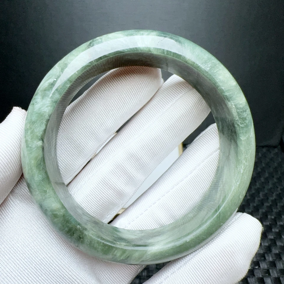 59.8mm Genuine Natural Green Seraphinite Crystal Gemstone Bangle Bracelet AAA - Image 4 of 4