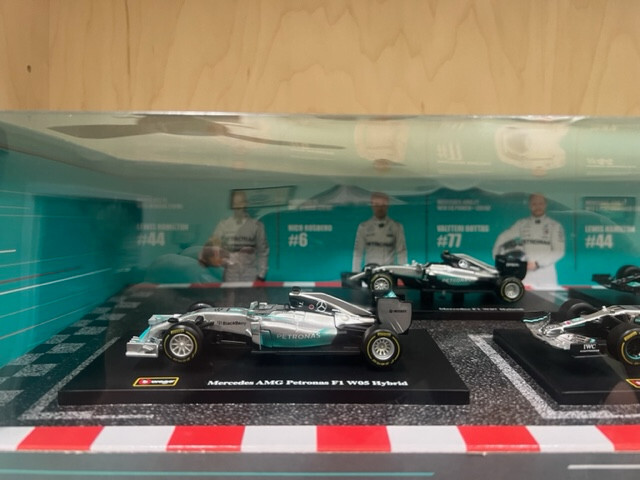 Bburago 1:43 F1 6個セット レースカー　メルセデス Burago Bburago Mercedes AMG Formula 1 Racing F1 1/43 6-Car
