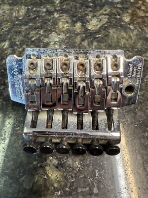 Vintage 1992 Washburn 600-S Takeuchi Electric Guitar Floyd Rose