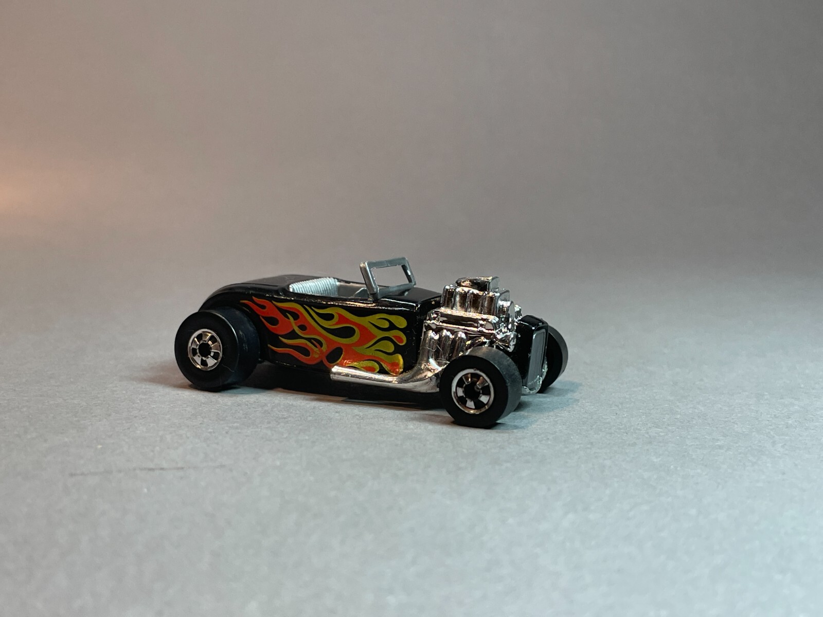 Picture 4 of 9