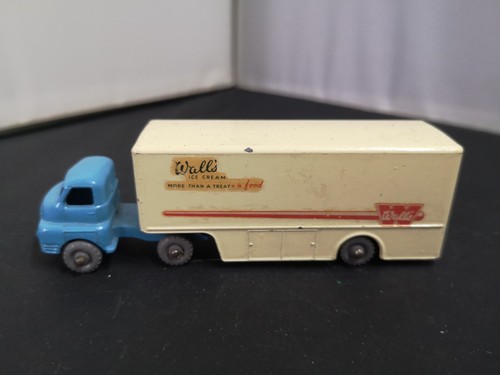 W499-MATCHBOX MAJOR PACK No2 WHITE BEDFORD 'WALLS' ICE CREAM TRUCK