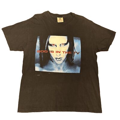Marilyn Manson god is in the tv Tシャツ