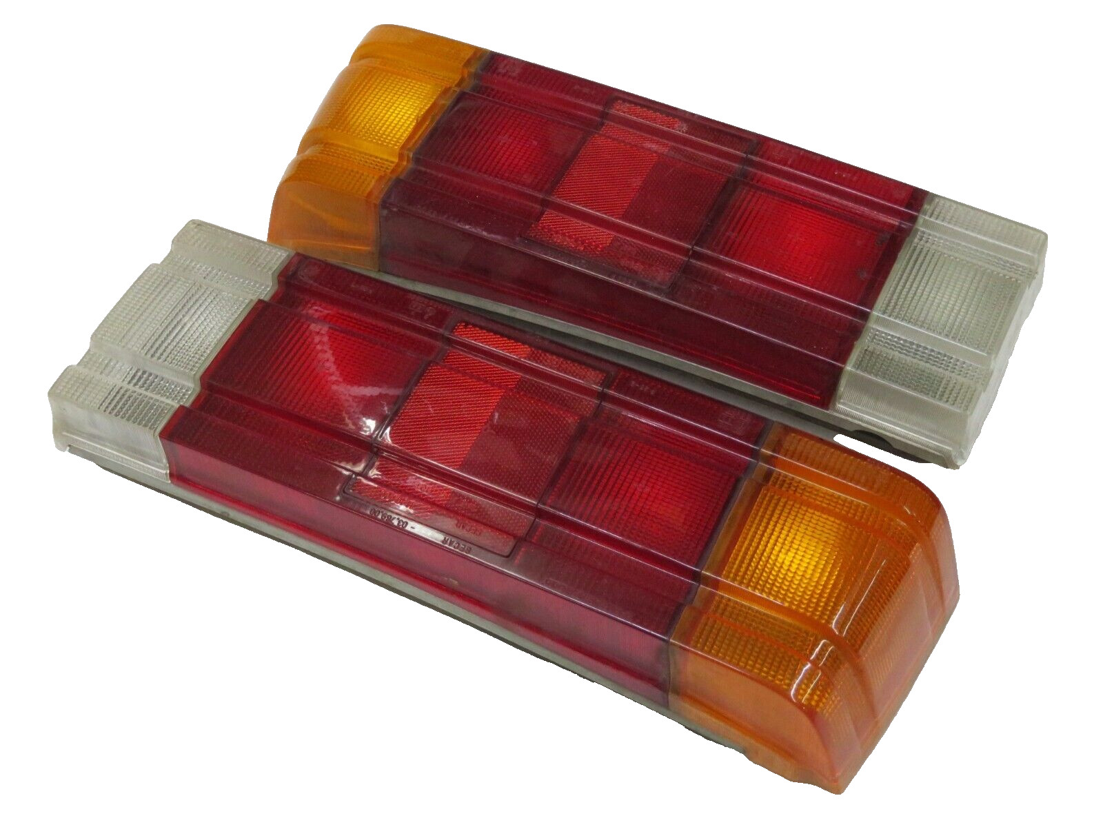 Maserati Biturbo Tail Lamp Pair Used 03.769.00 03.770.00