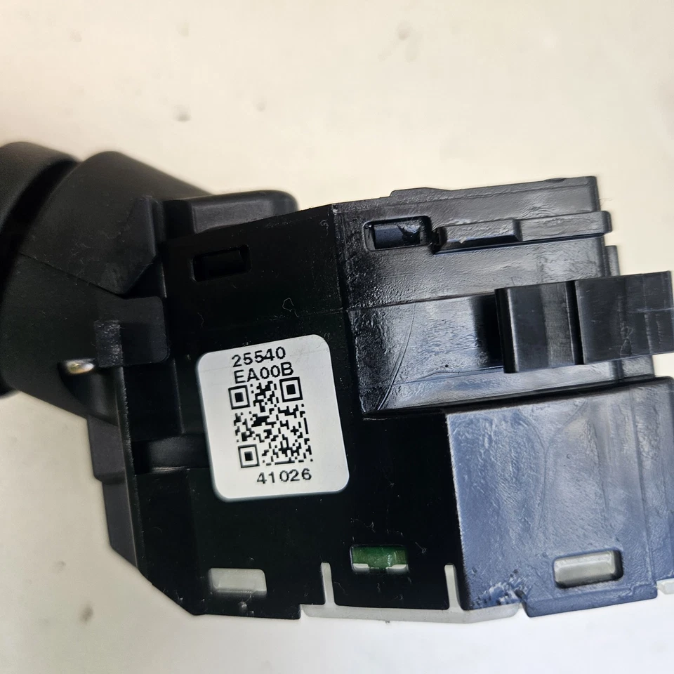 2005-2008 Nissan Frontier Headlight Turn Signal Control Switch OEM 25540-EA00B/A - Image 2 of 4