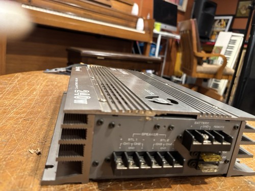 Sherwood XA-1240Q BP Series 4 Channel Bridgeable Old School Car Audio Amplifier - Picture 8 of 11
