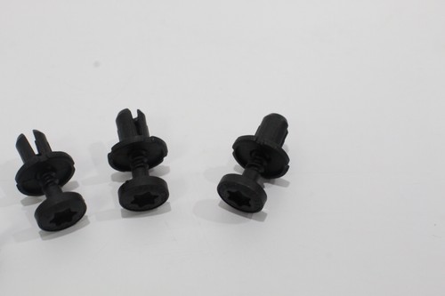 Seat Mii 1S Fastening Clips Pins Rivets 5.8x10.8 New Genuine x4 7L6868307 - Picture 5 of 13