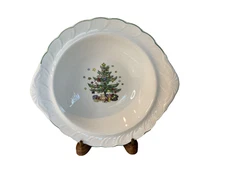 Nikko Happy Holidays Christmas Round Handled Vegetable Serving Bowl 11” READ
