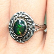 Sterling Silver 925 Black Ethiopian Opal Gemstone Ring Size 8