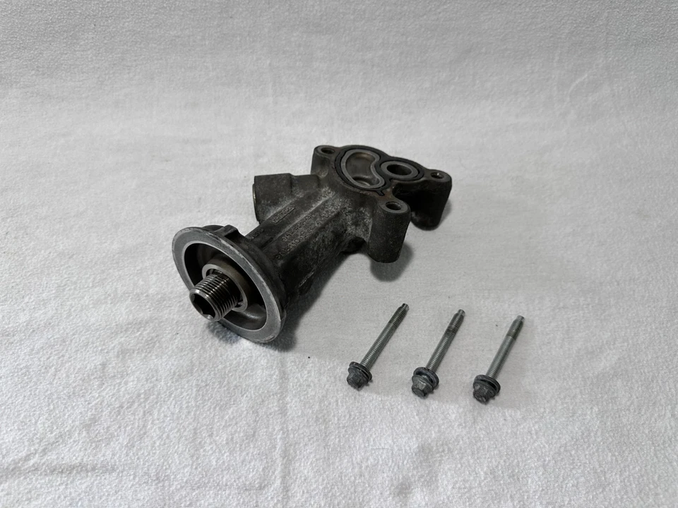 Carcaça do filtro de óleo do motor Lincoln MKZ 3,7L fabricante de equipamento original 2013 - 2016 - Imagem 3 de 4