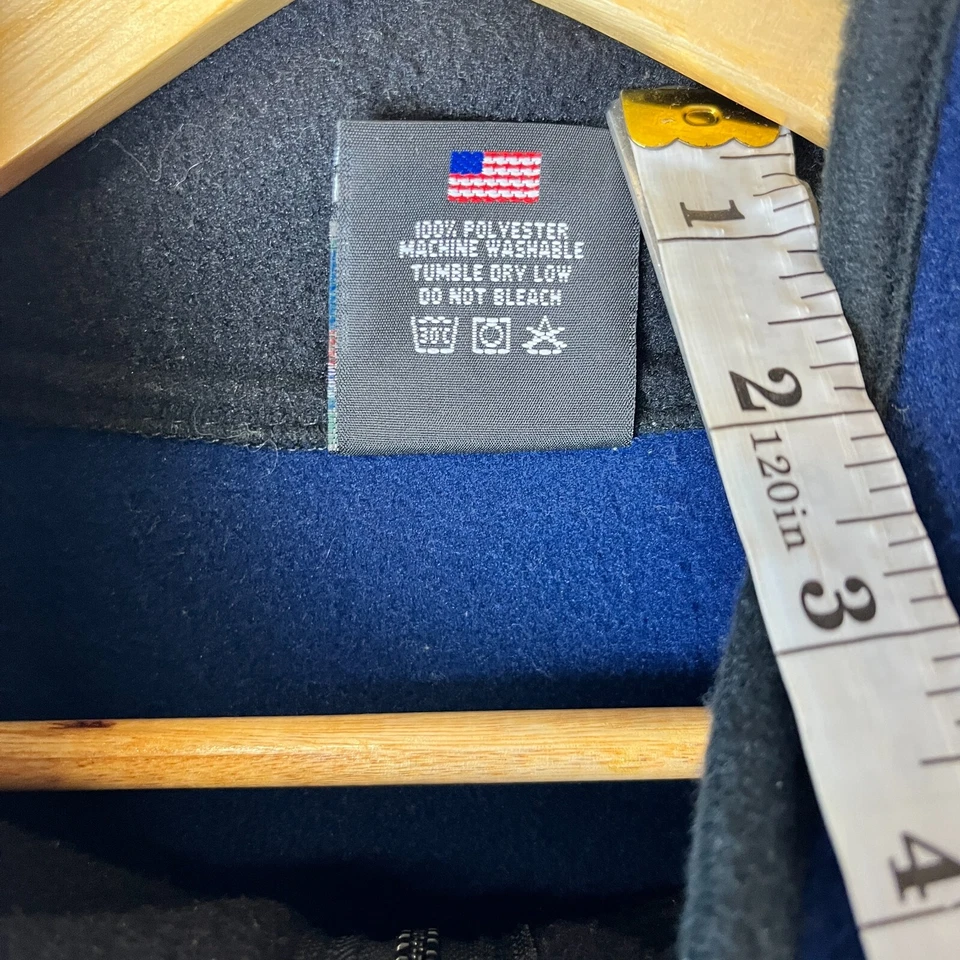 Timberline Colorado Fleece Vest Size XXL Embroidered 2 Largemouth Bass - Image 3 of 4