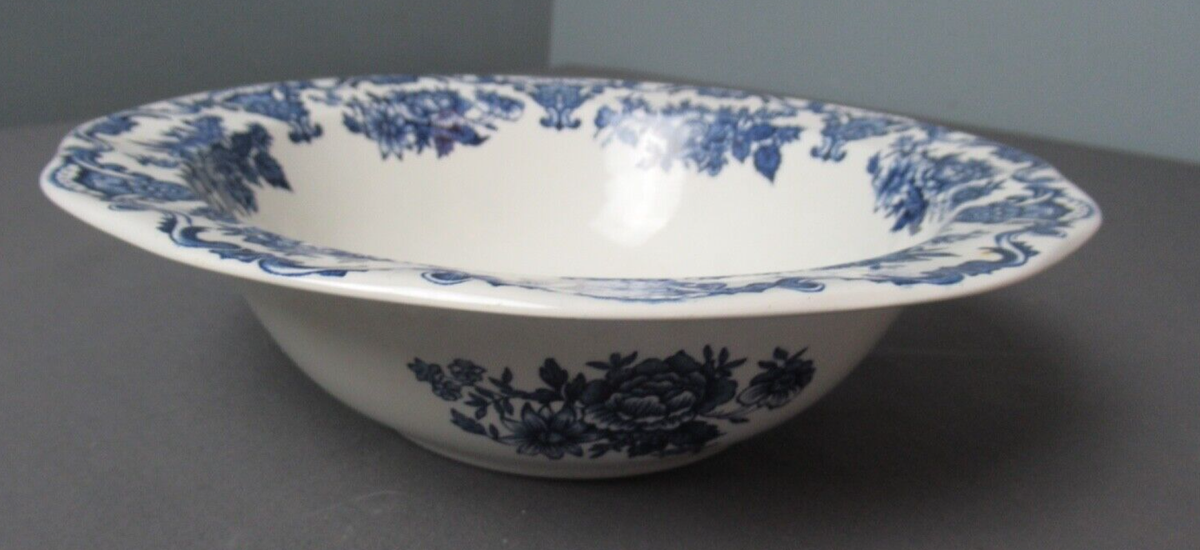 Enoch Wedgwood Royal Homes Of Britain Blue White Serving Bowl England f4  sb
