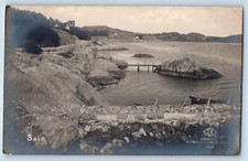 Saro Suecia Postal Barco Desembarco Río Formaciones Rocosas c1910 RPPC Foto