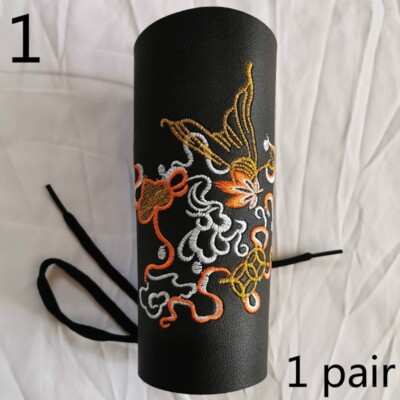 2XVintage Pu Leder Stulpen Handschuhe Manschetten Bracer Armor Wristband Cosplay