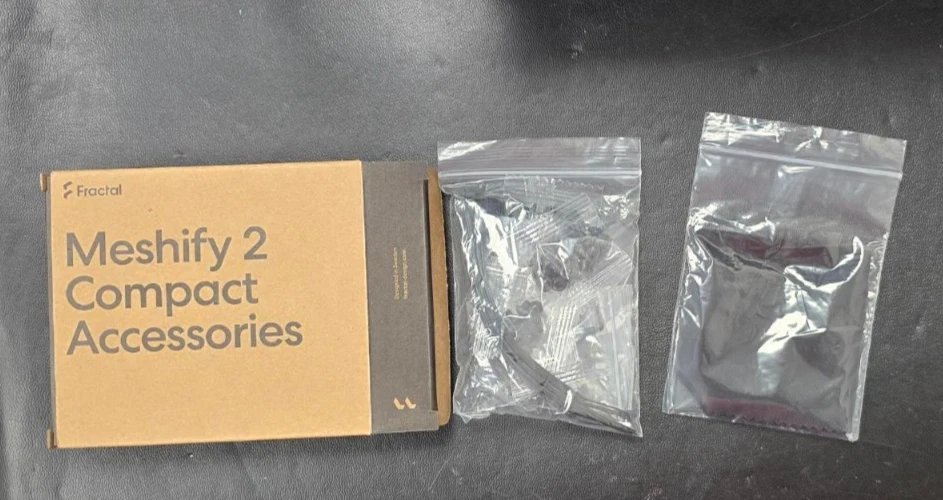 @NEW/UNUSED@ Fractal Design Meshify 2 Compact Gray Light Tint Gaming Case MFR31 - Image 4 of 4