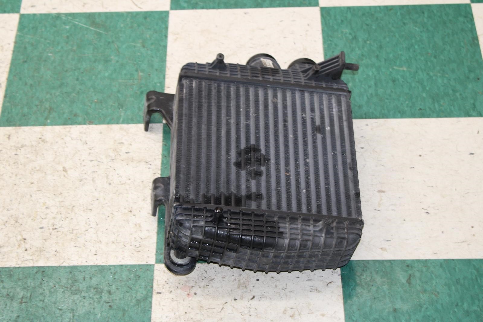 14-19 Ghibli 3.0L Engine Passenger Air Cooler Intercooler Assy Factory OEM OE OE