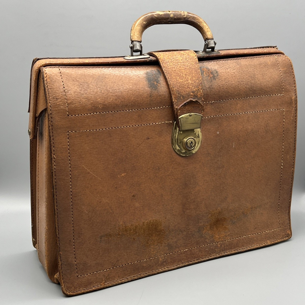 Vtg 1960s Antique Brown Leather Briefcase Doctor Bag Satchel