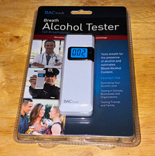 BACtrack T60 Electronic Alcohol Breathalyzer Digital Display Battery White