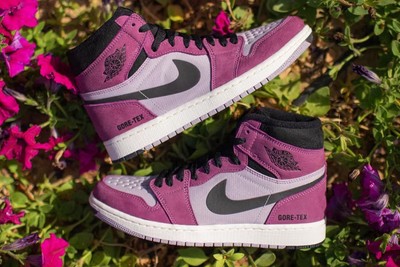 Air Jordan 1 Element GORE-TEX Berry High Size 9.5 Men's DB2889-500