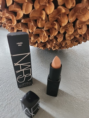 Nars Ligura 9304 Lipstick 3.4gr Nib