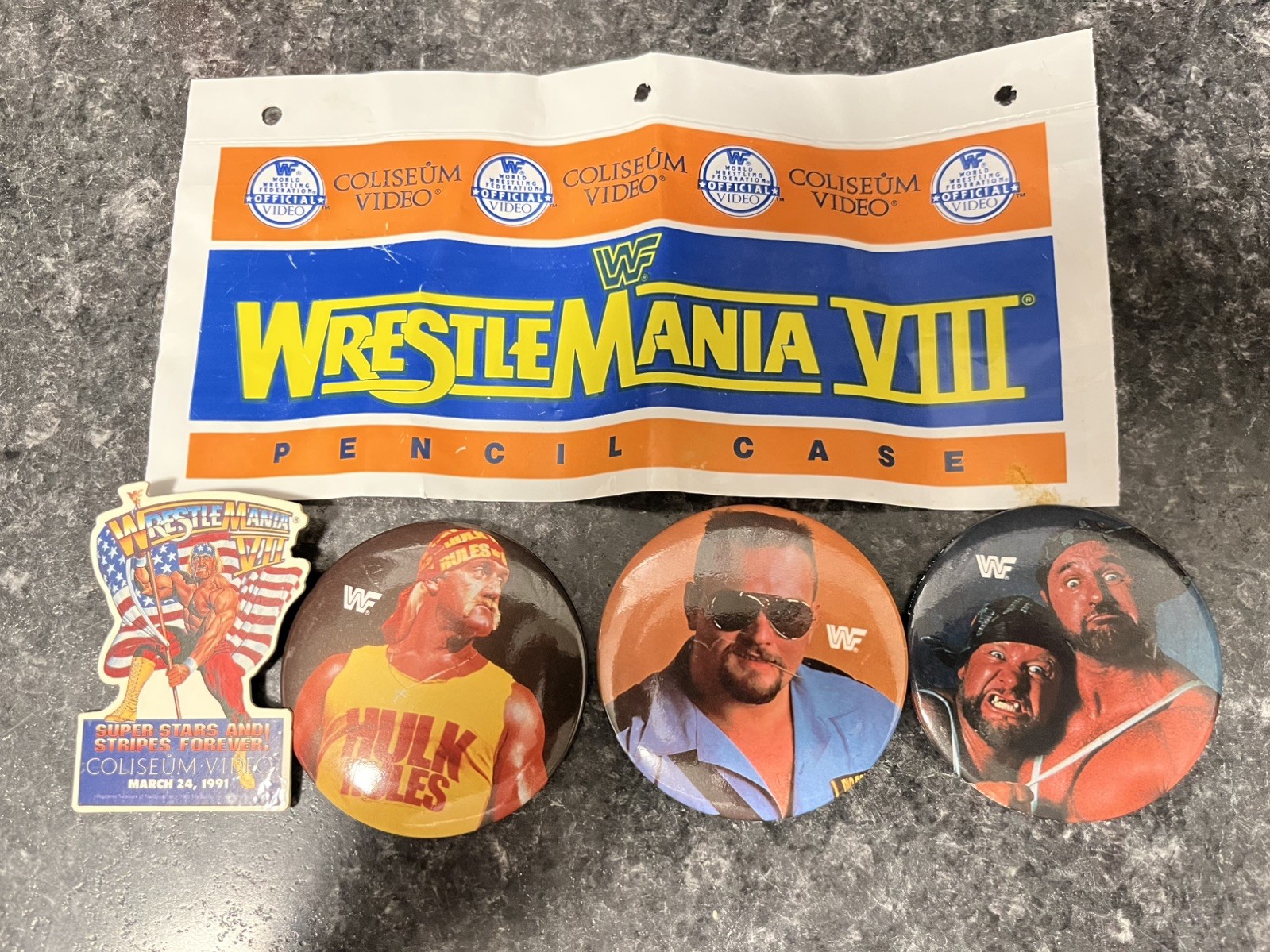 WWF Vintage 1991 Wrestle Mania VII Merchandise HOGAN BBM Wackers Pencil Case