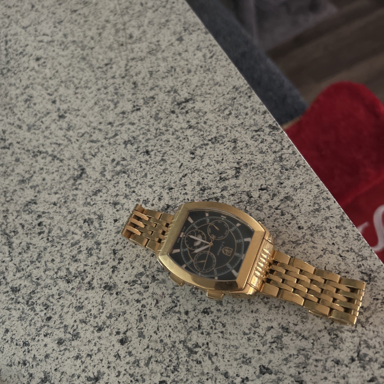 Mans Watch - image 2