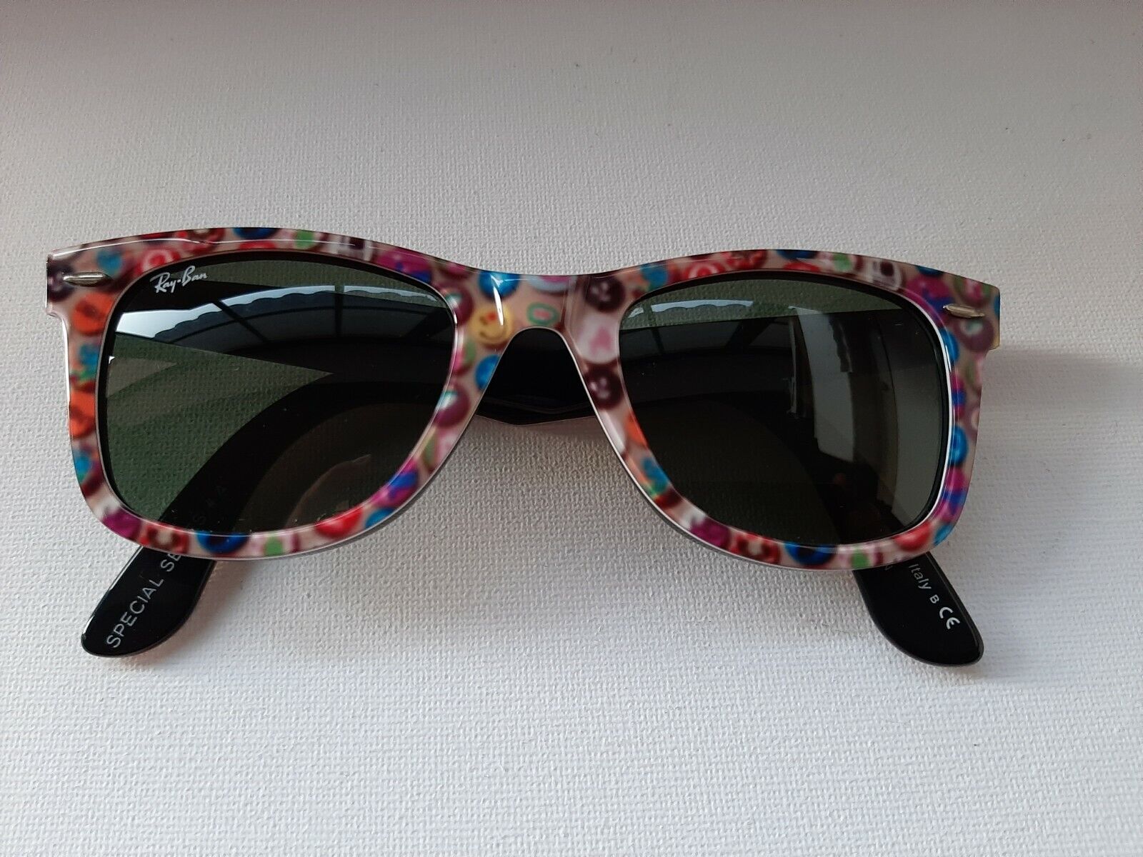 Ray-Ban WAYFARER SPECIAL SERIES #4 カラフル柄