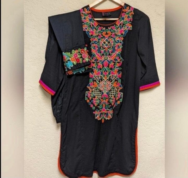 Pakistani Designer Rang Ja Piece Dress - Main Image