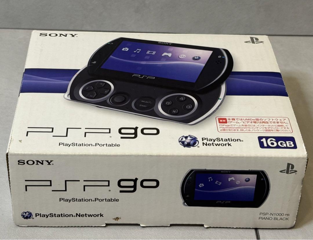 PlayStation Portable - 美品　PSP go 本体+ケース+充電器　PSP-N1000PB s-l400.jpg