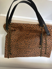 Universal Thread Animal Print Brown/Black Sho...