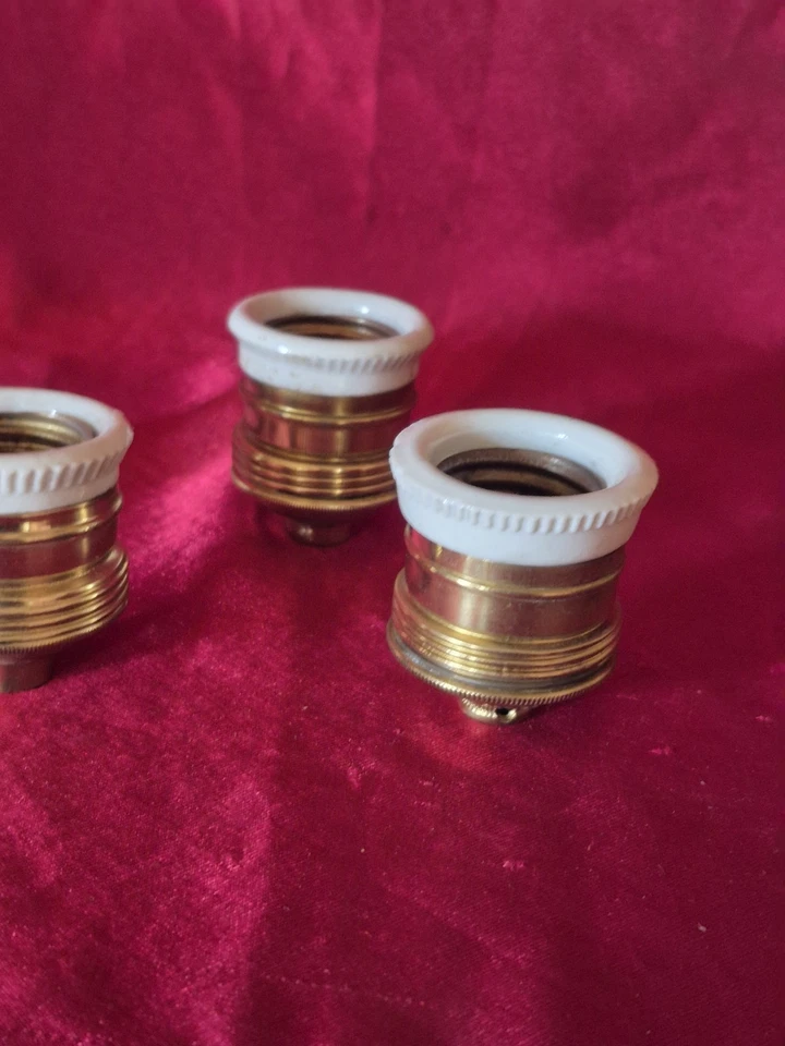 4 Douilles E27 en Laiton et Porcelaine pour Lustre,lampe,anciennes - Photo 3/4