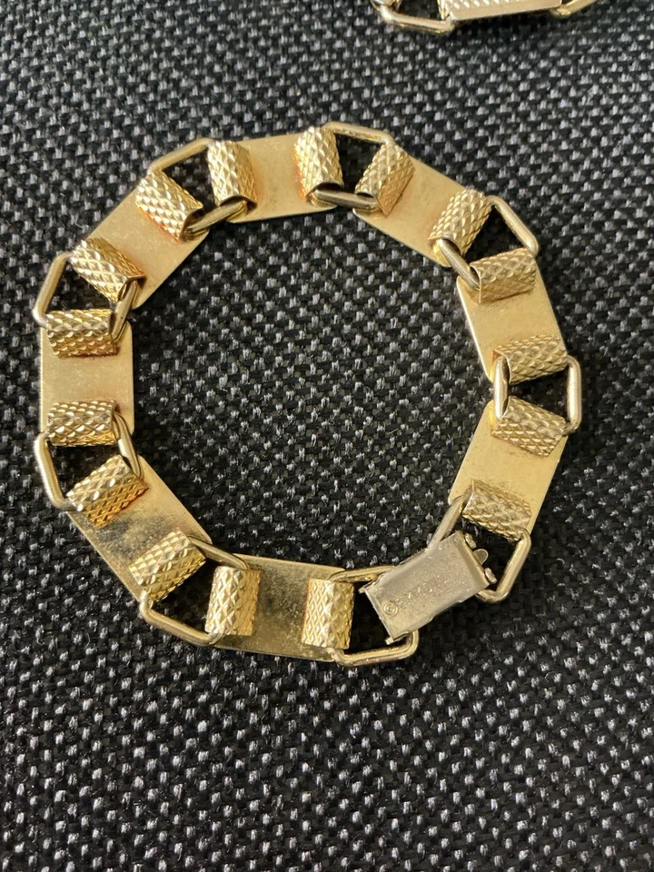 Vintage Emmons Gold-Tone Geometric Necklace Bracelet & Clip-On Earrings Set - Image 2 of 4