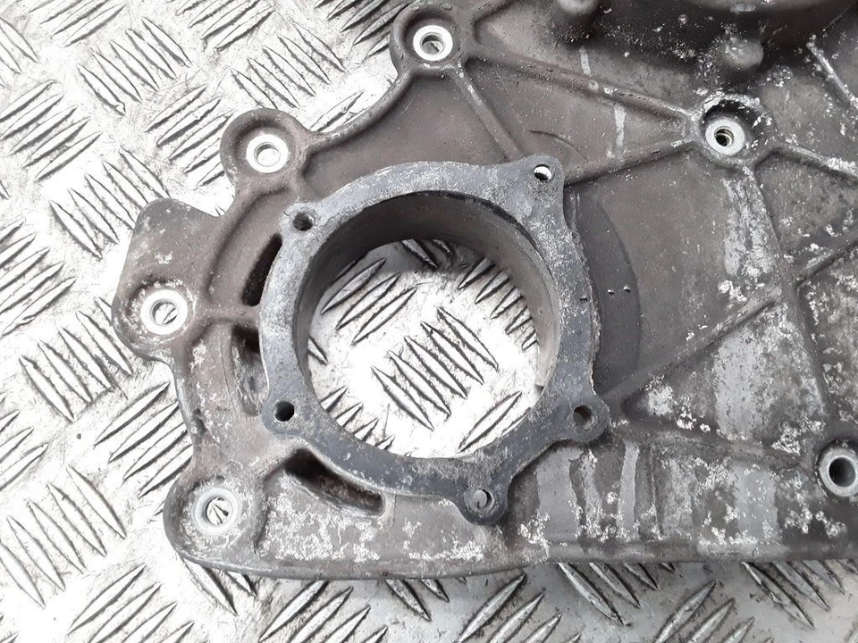 Saab 9-7X 4.2 213kW 2006 Benzina Motore Anteriore Cinghia Distribuzione Cover Foto 2 de 4