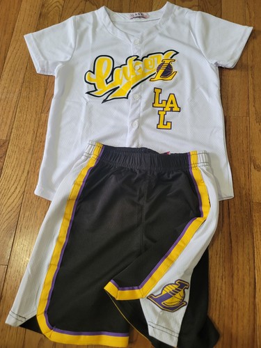 Los Angeles Lakers-themed outfit for Kids , a white short-sleeved ,black Short . - Picture 2 of 4