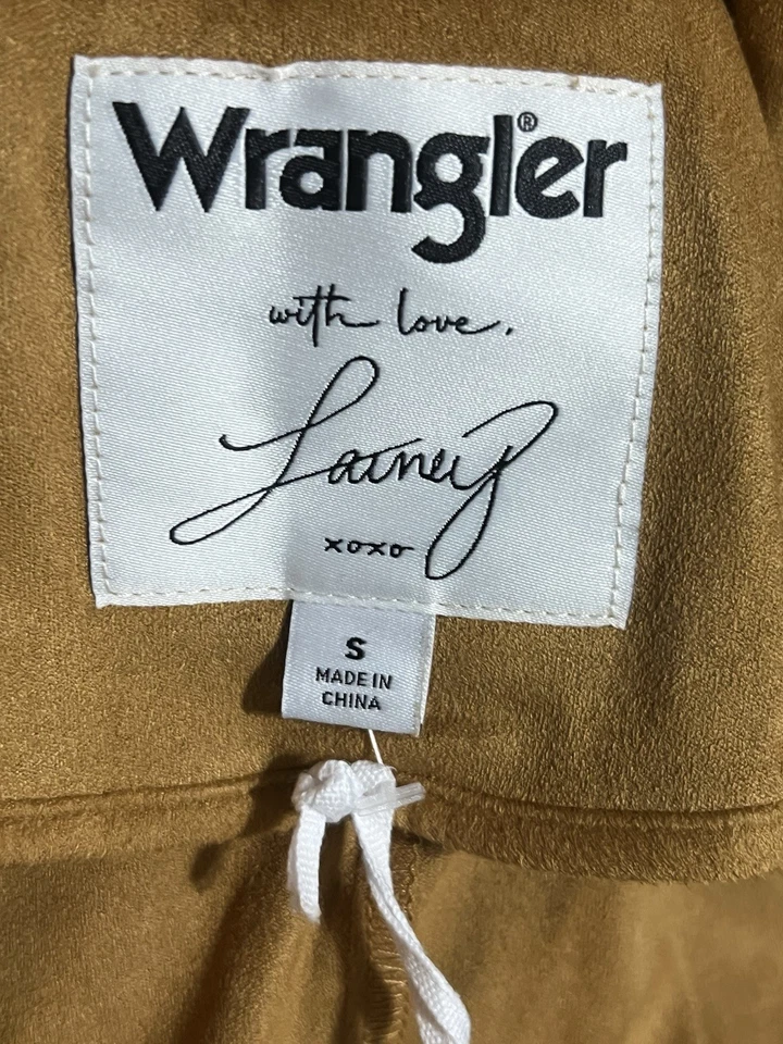 Chalecos de gamuza sintética con flecos tostados Wrangler Lainey Wilson talla pequeña 112368240 Foto 3 de 4