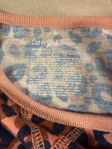 Cat & Jack Cheetah Animal Print Girls L 10/12 Long Sleeve Sleepwear Pajama Top - Picture 4 of 8