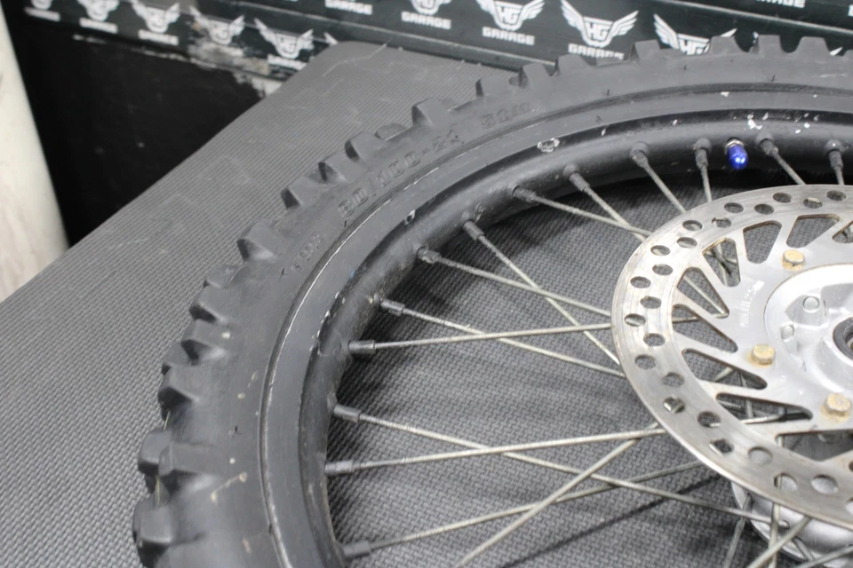 Honda CR125R CR250R 1997 llanta delantera OEM 44650-MAC-680 Foto 3 de 4