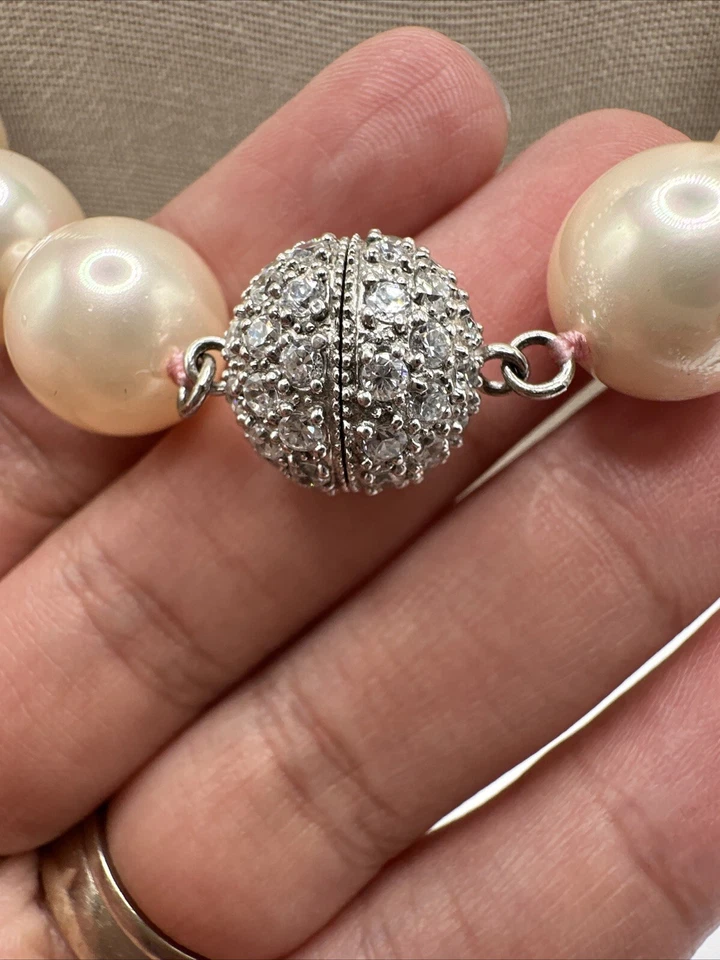 "Collar Lucas Lameth de 16 mm de perlas de imitación de vidrio rosa de plata de ley circonita cúbica 24""" Foto 2 de 4