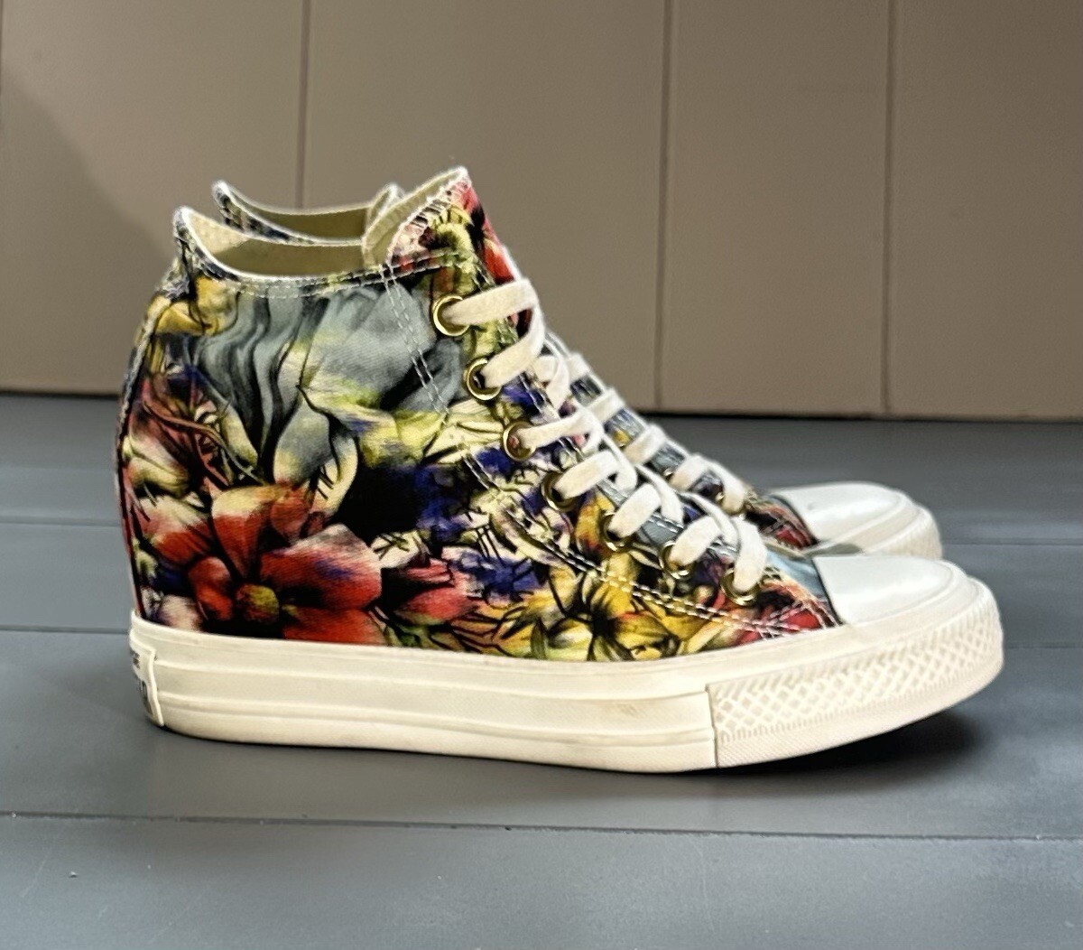 Converse Lux Mid Hidden Wedge Multicolor Floral Sneakers Size