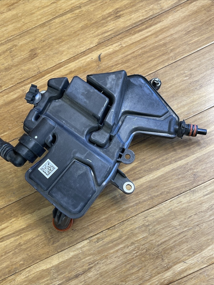 2015-2021 Mercedes C63 AMG 4.0L V8 Oil Separator Tank OEM