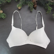 Warners Bra 36B White Padded Wireless Adjustable Clasp Back