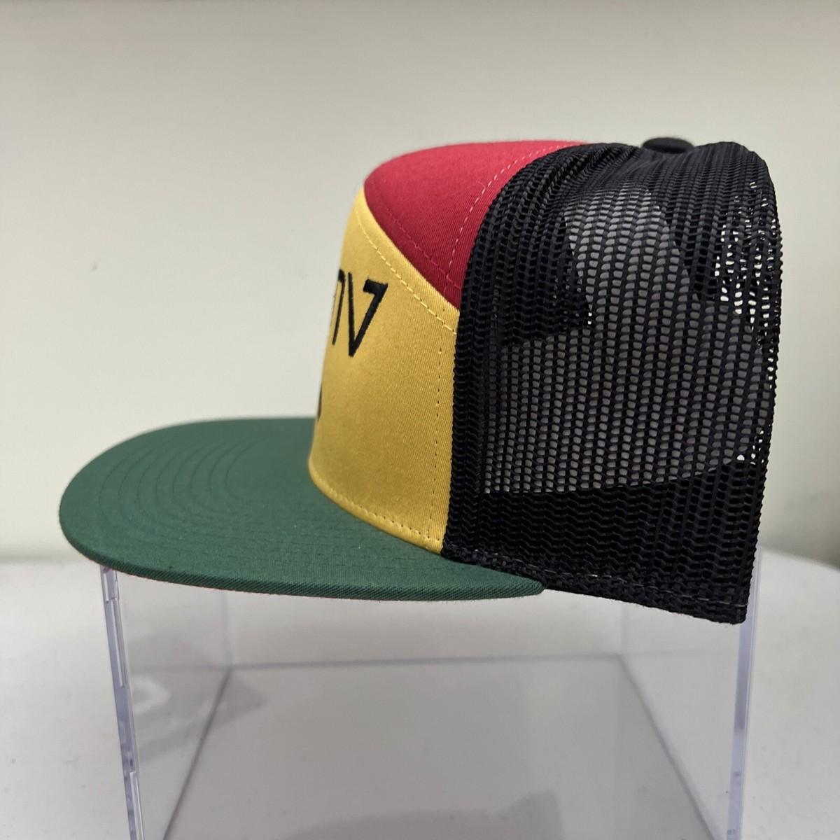 Upside down Aloha Trucker Mesh back Snapback Red Green Yellow