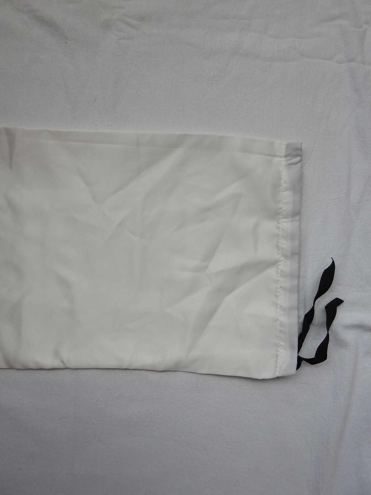 GUCCI Dust Bag Storage Travel White Drawstring (17"x8.25") 43x21 cm thumbnail 3