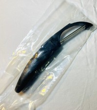 Cutco Cutlery 1501 Vegetable Peeler - Black *...
