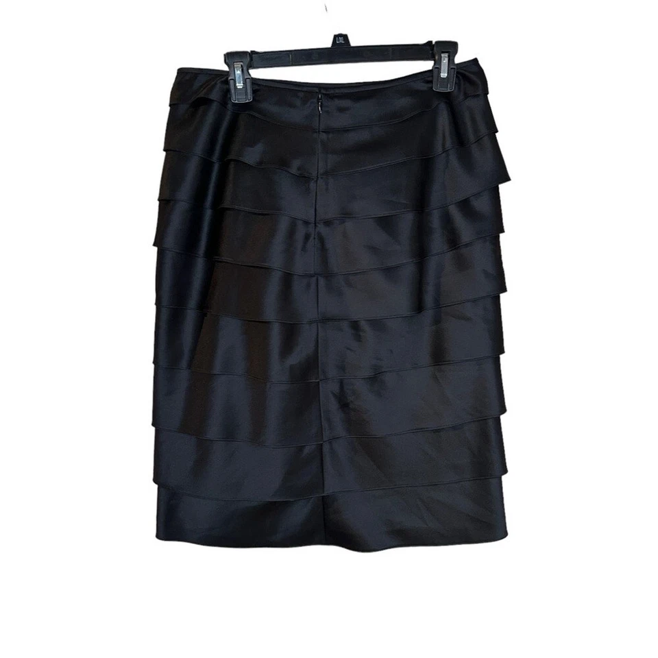 Falda de Noche Adrianna Papell Negra Lápiz en Niveles Talla 10 Elegante Foto 3 de 4