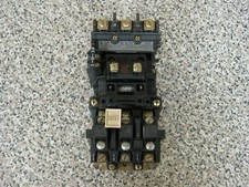 Allen-Bradley 500F-BOS930 Ser B NEMA Size 1 27A 600V 3PH 120V Coil AC Contactor