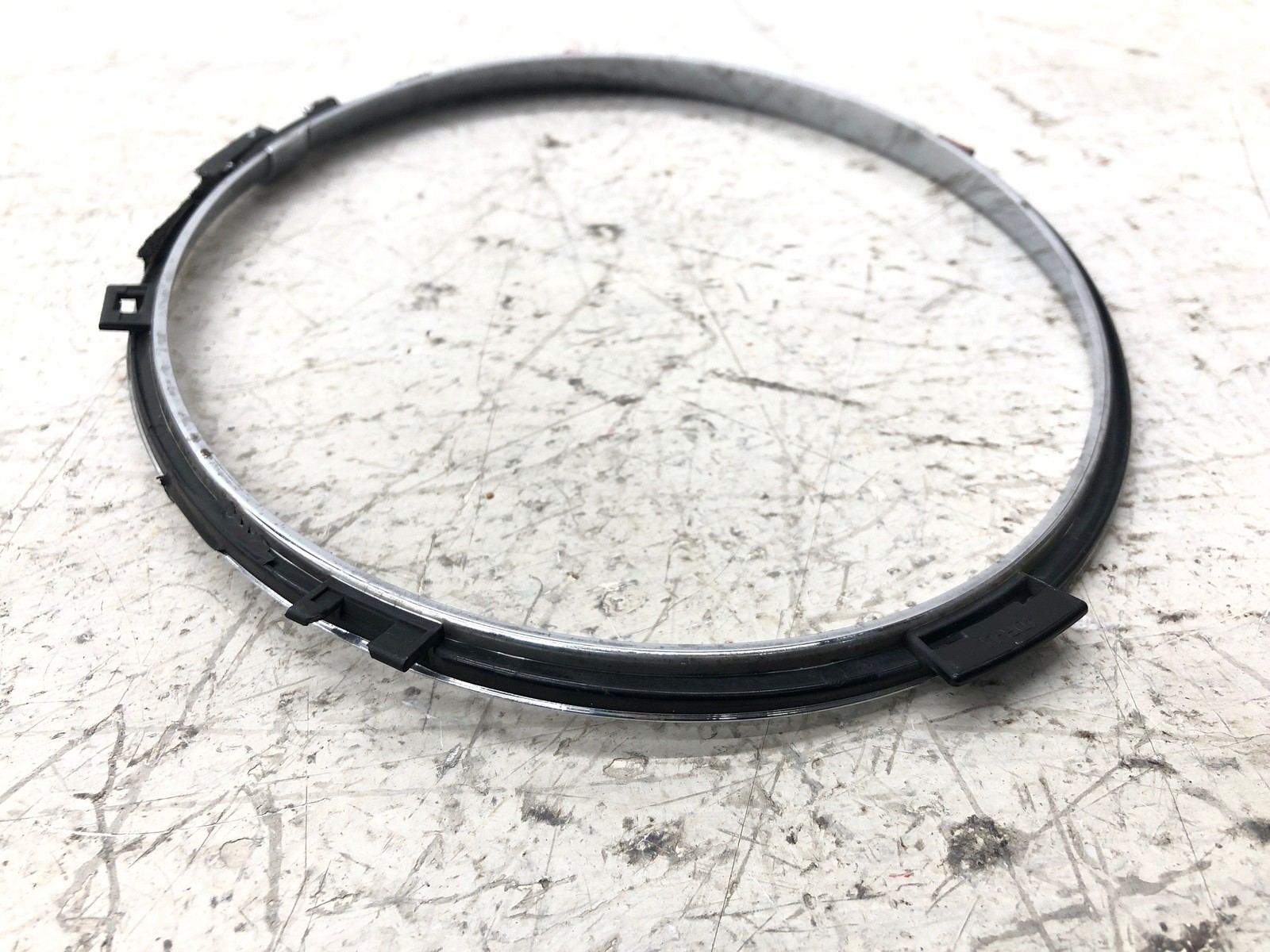 2006-2012 BENTLEY CONTINENTAL FLYING SPUR LEFT INNER HEADLIGHT BEZEL 3W5807767A