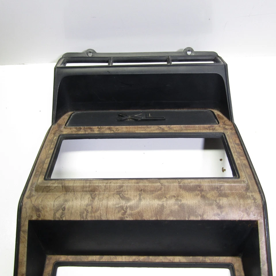 Ford F150 1980-1986 tablero central radio embellecedor bisel E5TB-15045A98 F250 F350 Bronco Foto 2 de 4