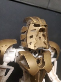 LEGO BIONICLE: Takanuva (8596) incomplete