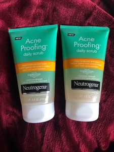 neutrogena acne proofing